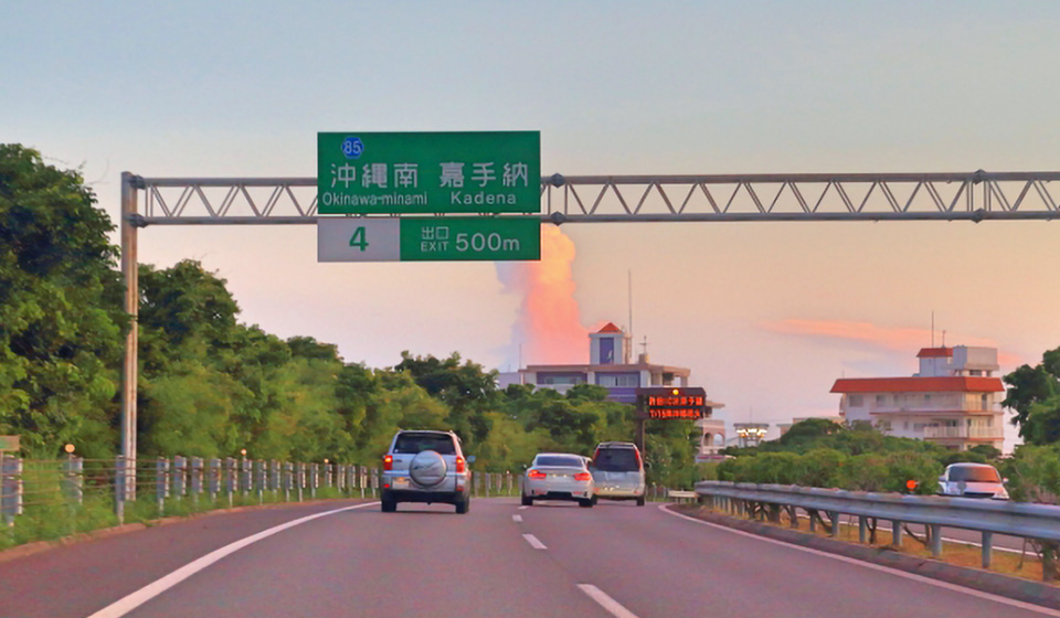 沖縄の車でコンパクトカーが最適な5つの理由 3.沖縄の高速道路は80km/h制限