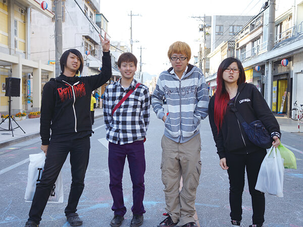 C70 ボルボ カブリオレ！ アキヤンさん（右から1番目） Okinawa's SnapShot