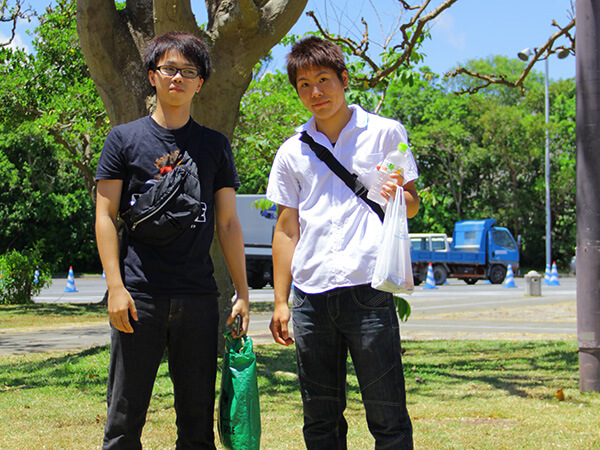 ムーヴ ダイハツ  形がかっこいい！ チョッパーさん(左) Okinawa's SnapShot