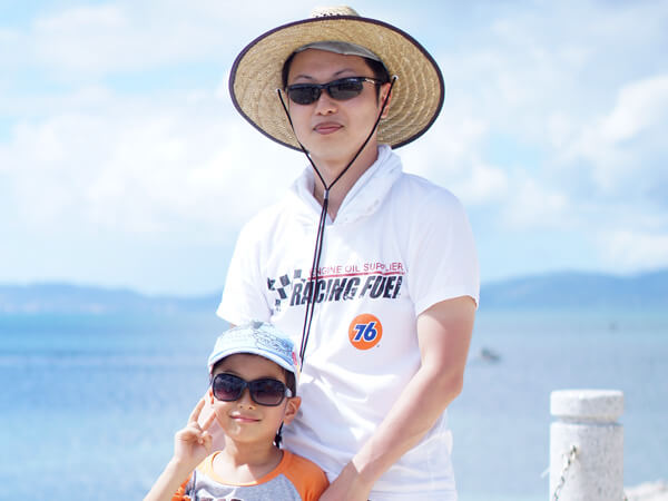 日産 セレナ きれいな海だな♪ ケンヨとマナトさん Okinawa's SnapShot