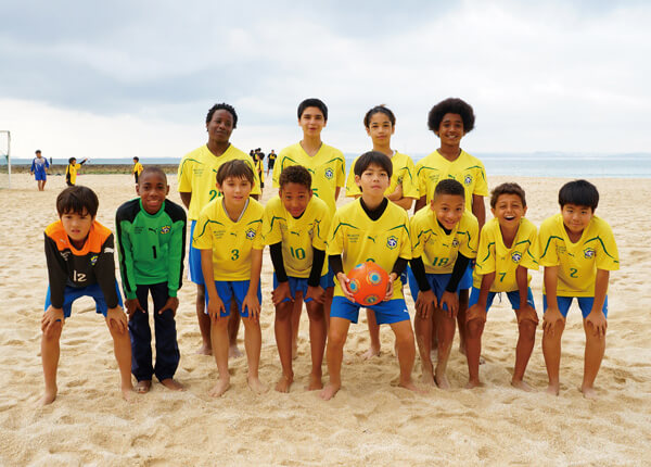三菱 eＫスポーツ 宜しくお願いします。 男子ブラジリアンサッカークラブ Okinawa's SnapShot