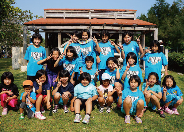 トヨタ プリウス あー小優勝するぞー♪ あげな小 女子ミニバスケットボールさん Okinawa's SnapShot